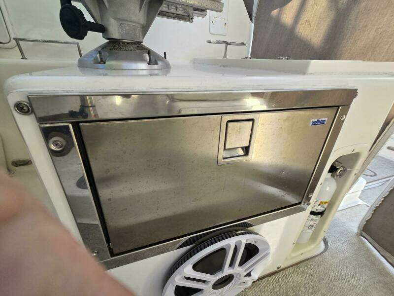 2008 Century 2900 Express