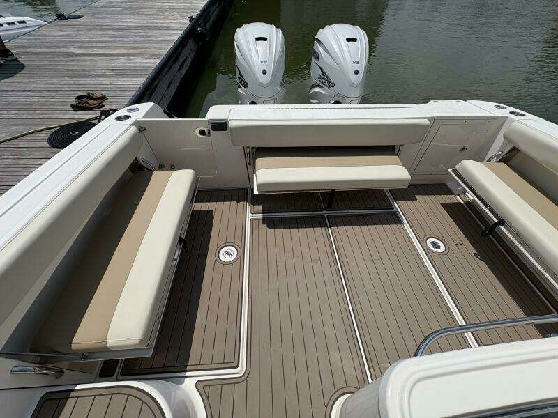 2009 Wellcraft 340 Coastal 