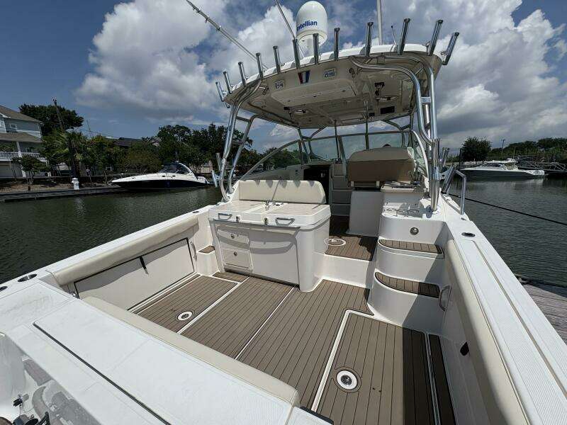 2009 Wellcraft 340 Coastal 