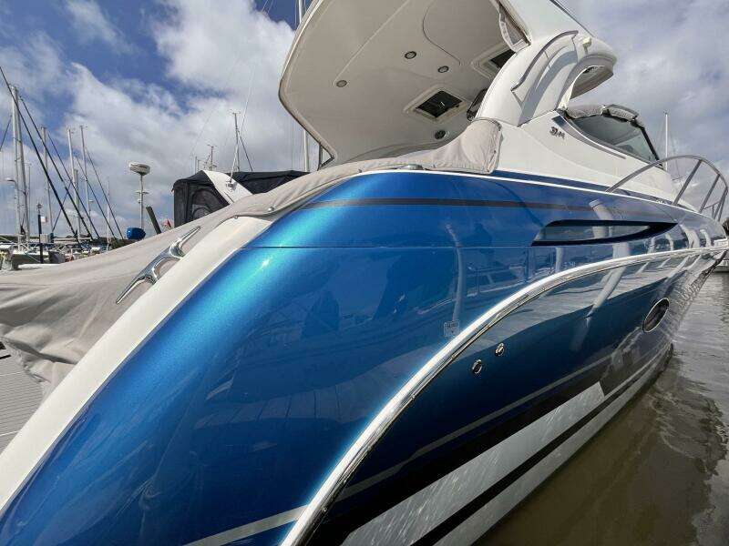 2018 Formula 37 Performance Cruiser