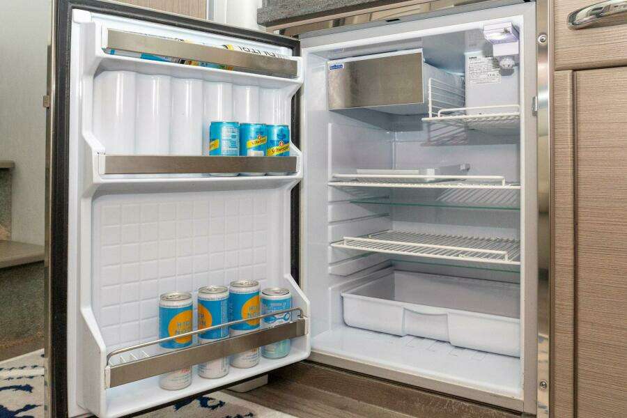 2018 Formula 37 Performance Cruiser