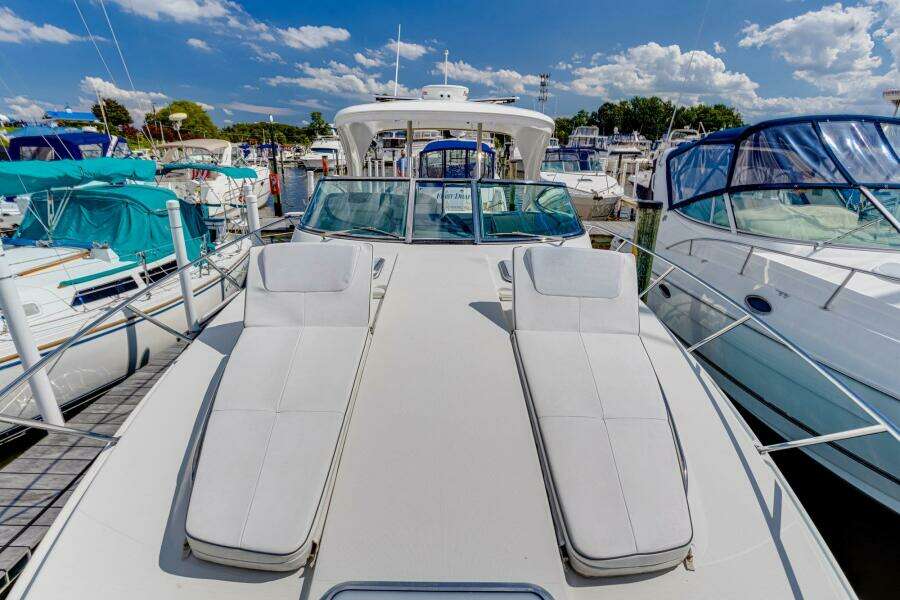 2018 Formula 37 Performance Cruiser