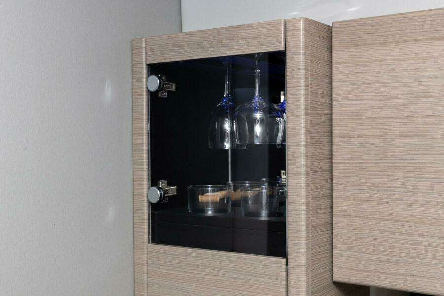 2018 Formula 37 Performance Cruiser