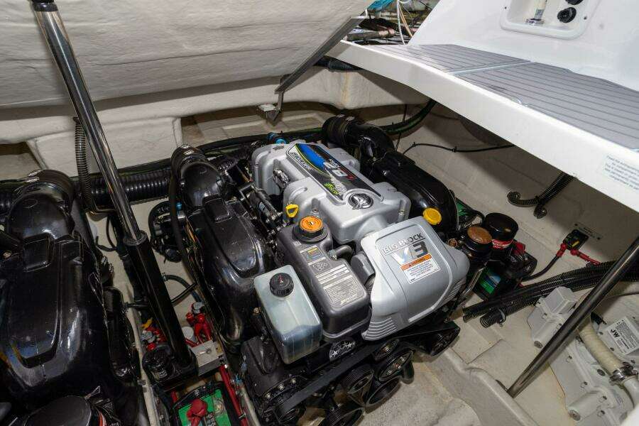 2018 Formula 37 Performance Cruiser