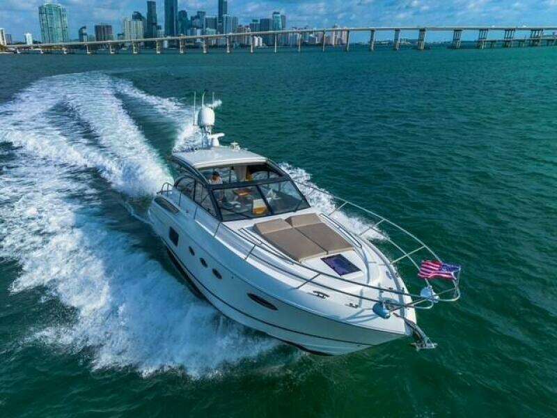 2017 Princess V48