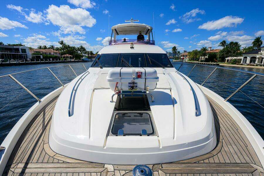 2016 Princess F64