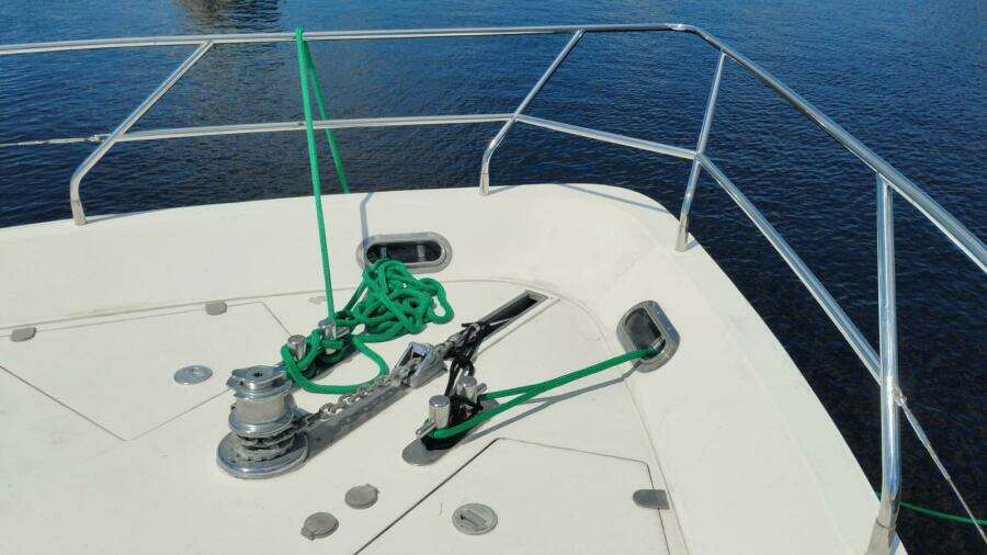 2001 Viking Princess 72