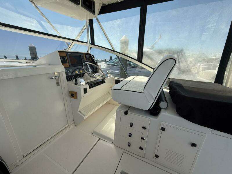 1997 Blackfin Combi 33