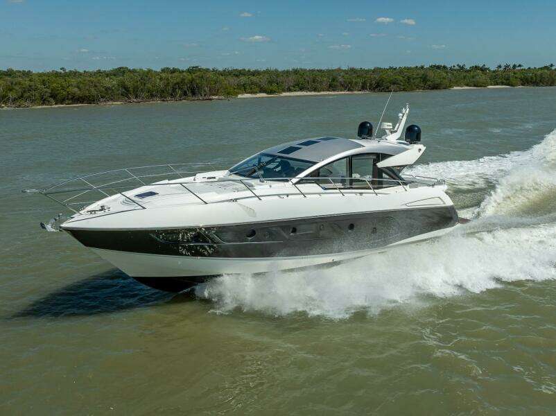 2018 Sunseeker Predator 57