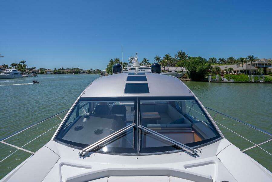 2018 Sunseeker Predator 57