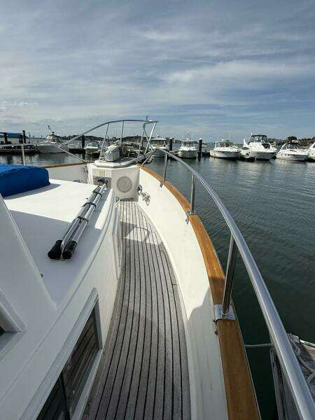 1999 Grand Banks 42 Classic