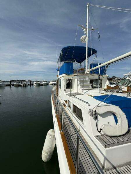 1999 Grand Banks 42 Classic