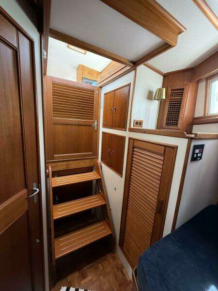 1999 Grand Banks 42 Classic