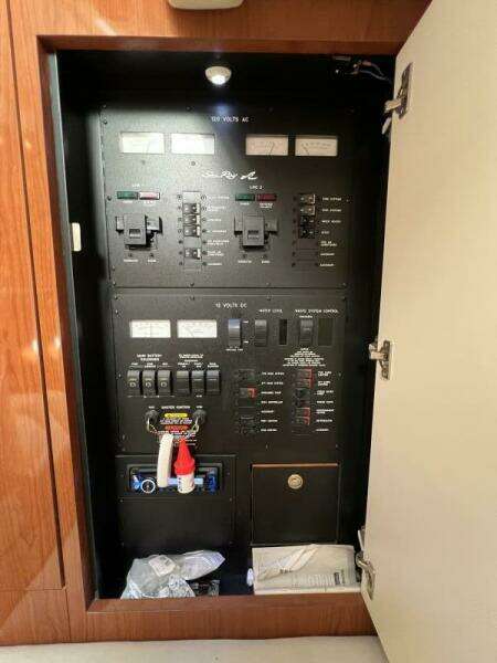 2002 Sea Ray 360 Sundancer Electrical Panel