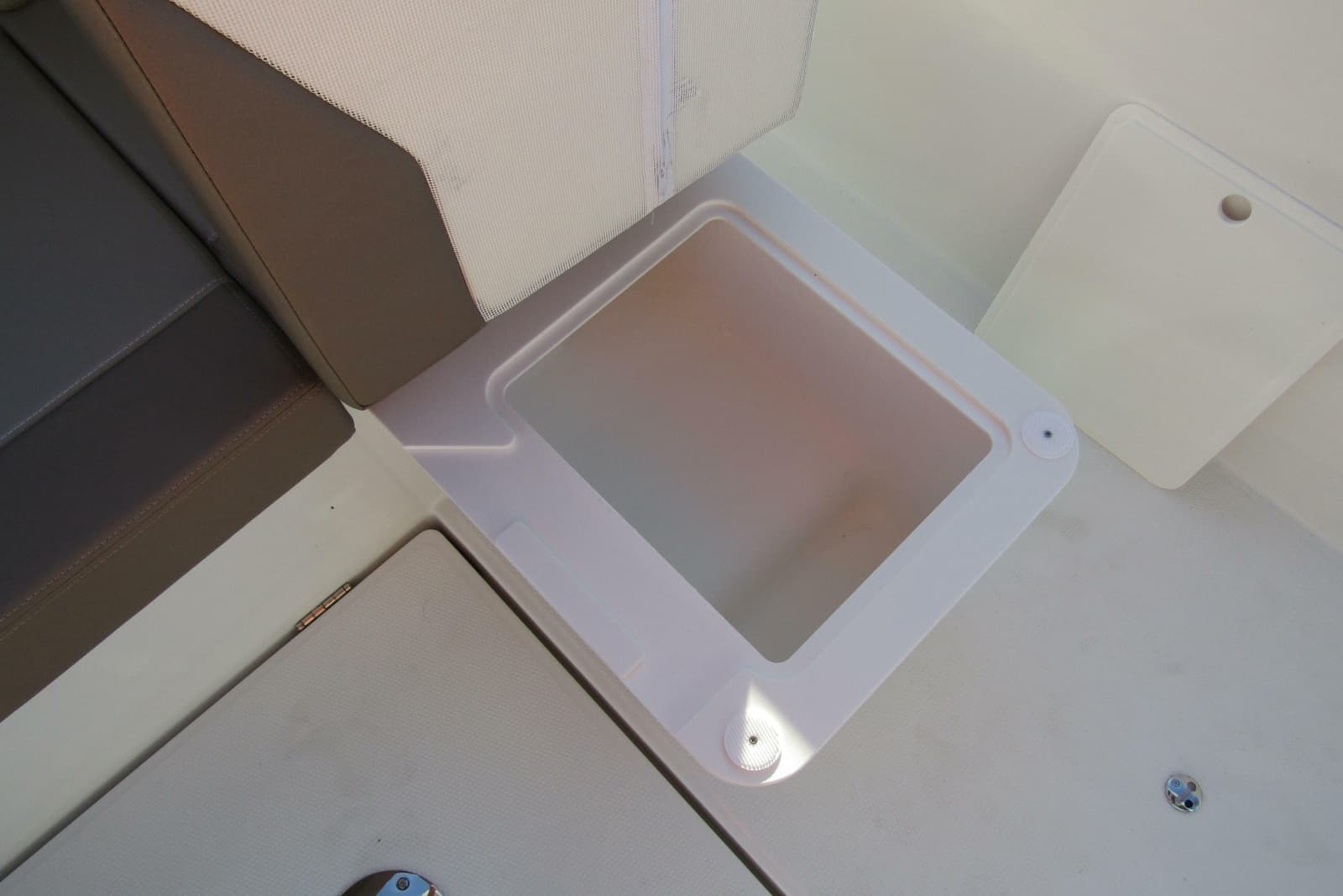 2025 Nimbus Tender 9