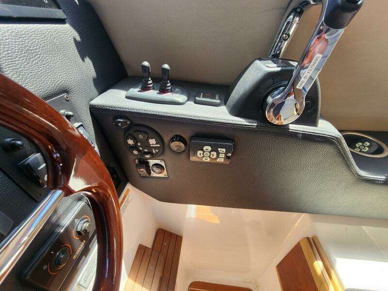 Imgi_25_2020 Cutwater C 32 Cb Power 9928658 20250829141220637 17