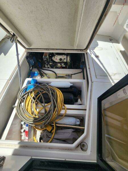 Imgi_31_2020 Cutwater C 32 Cb Power 9928658 20250829141220682 23