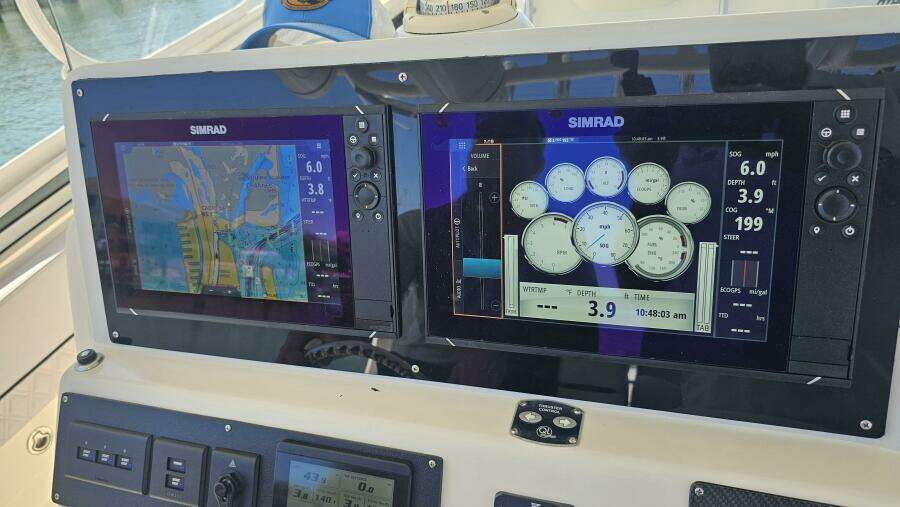 2008 Hydra-Sports 3500 VX Repowered