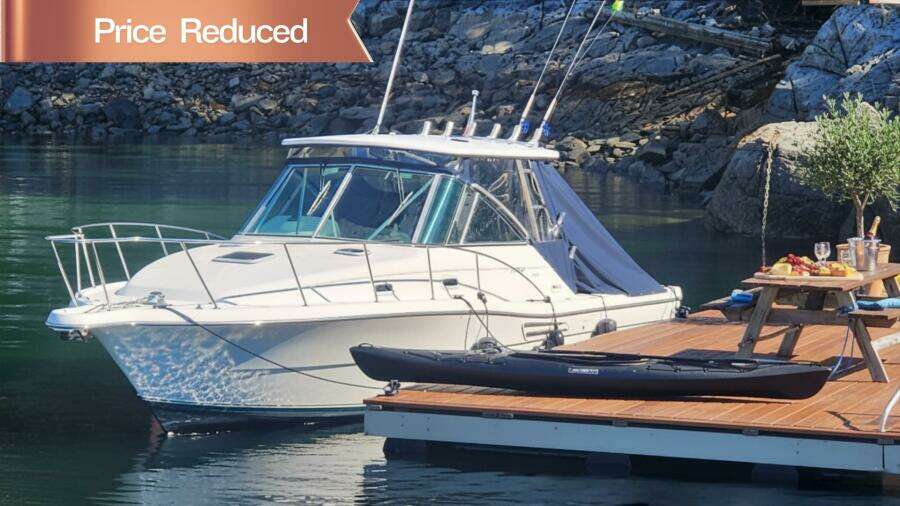 2000 Pursuit 3000 Express