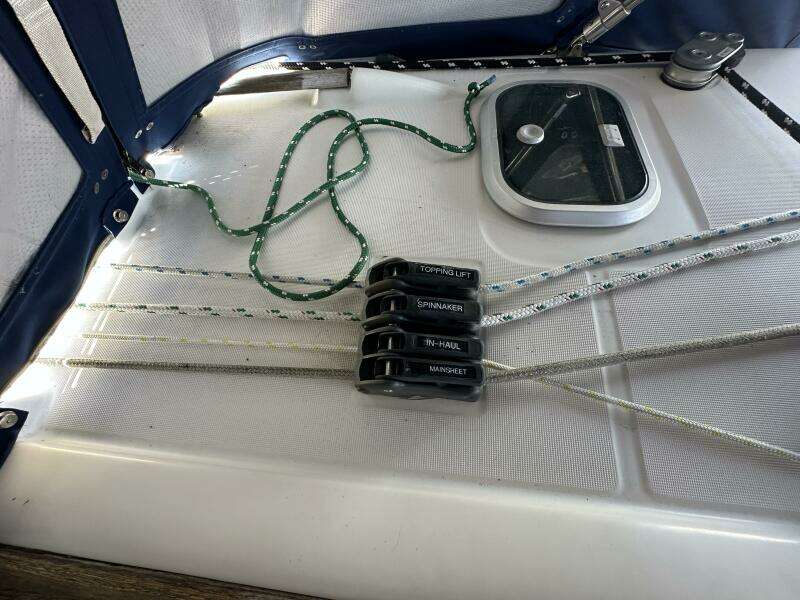 1999 Beneteau 