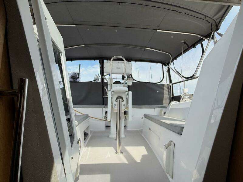 2011 Catalina 355