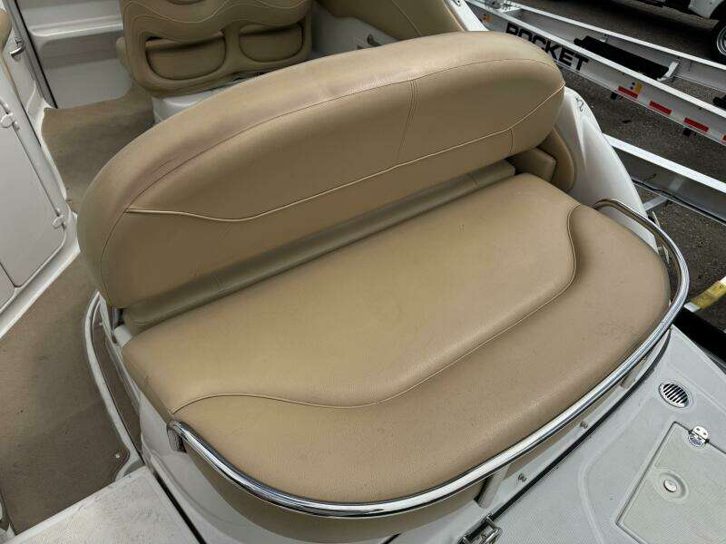 2011 Crownline 264 CR