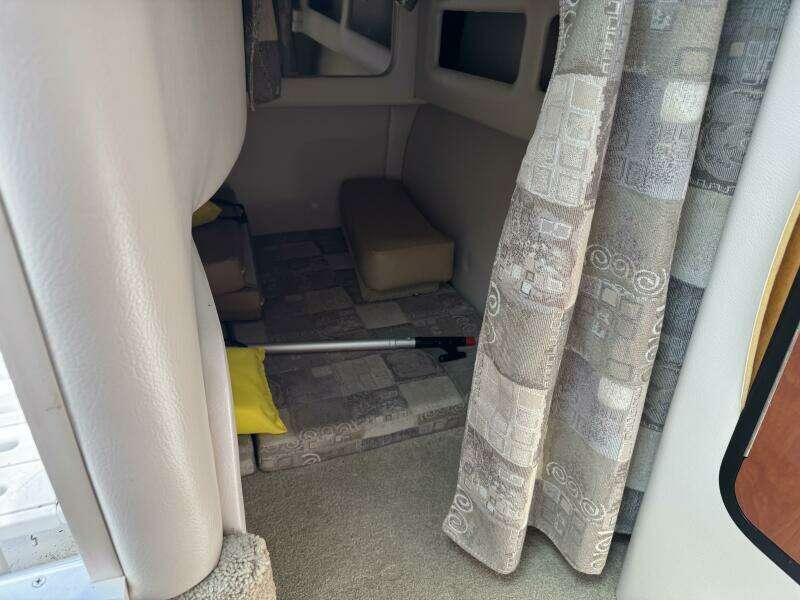 2011 Crownline 264 CR