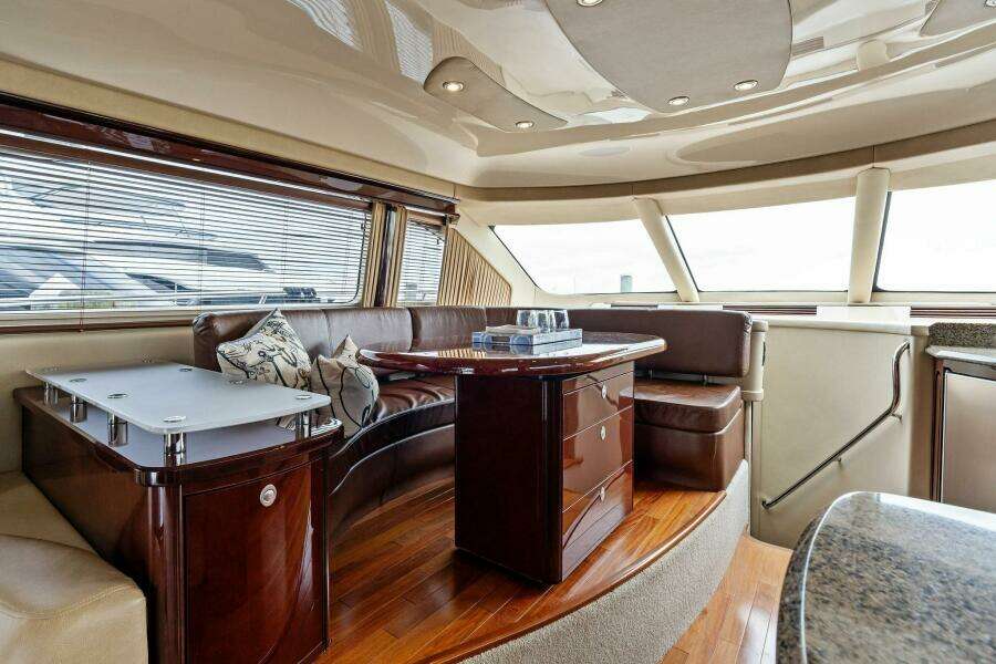 2007 Sea Ray 58 Sedan Bridge