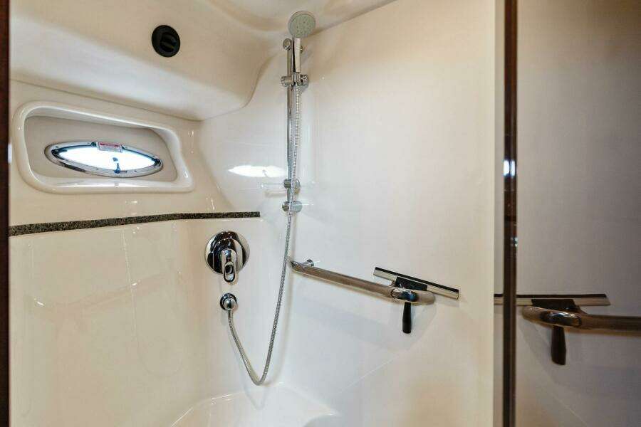 2007 Sea Ray 58 Sedan Bridge