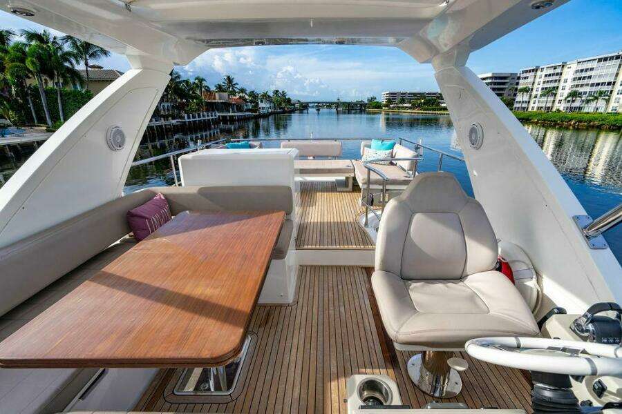 2015 Azimut Fly 50