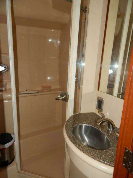 2005 Meridian 408 Motor Yacht