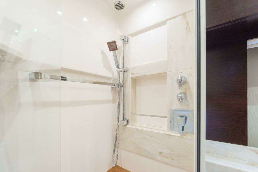 2017 Tiara Yachts C53 Coupe