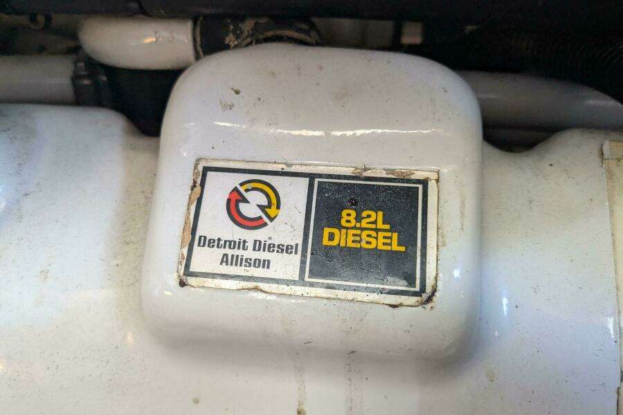 1988 Cape Dory 36 Flybridge Sedan Fast Trawler