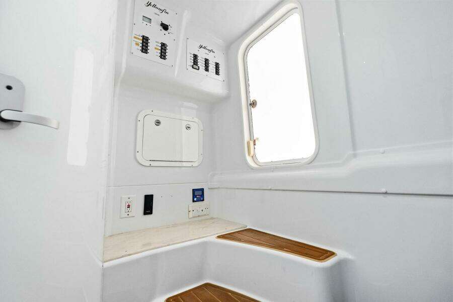 2017 Yellowfin 42 Offshore MIDNIGHT RIDER