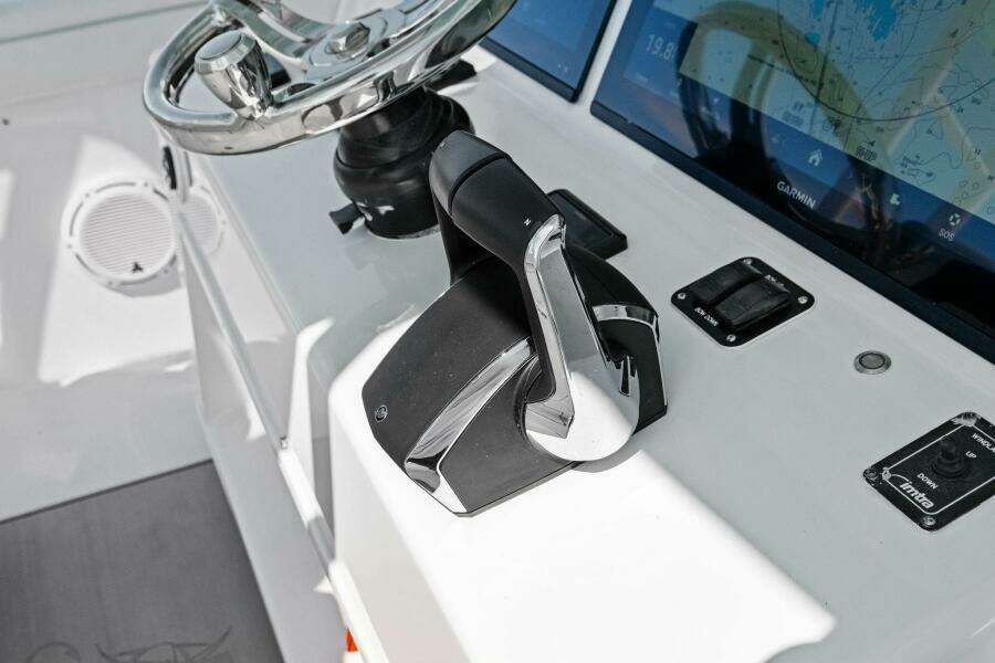 2017 Yellowfin 42 Offshore MIDNIGHT RIDER2017 Yellowfin 42 Offshore MIDNIGHT RIDER