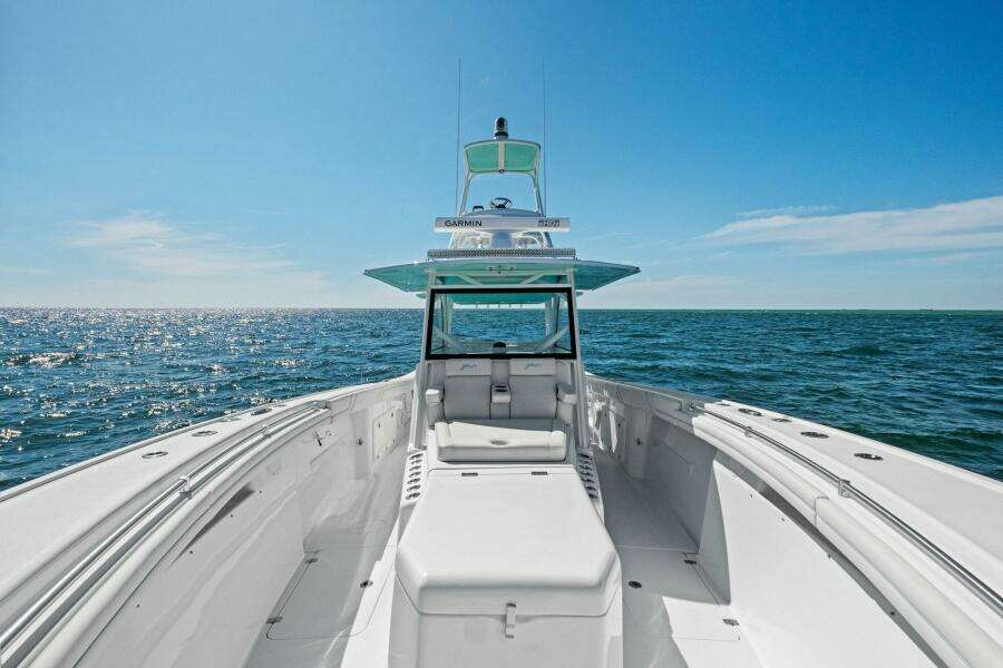 2017 Yellowfin 42 Offshore MIDNIGHT RIDER