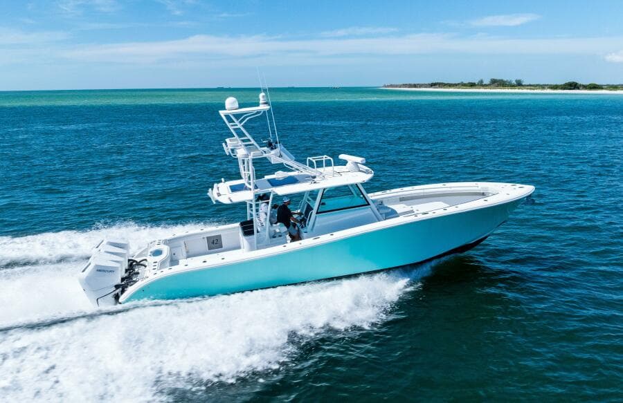 2017 Yellowfin 42 Offshore