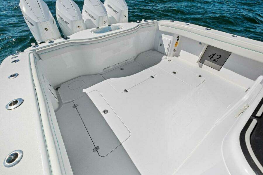 2017 Yellowfin 42 Offshore MIDNIGHT RIDER