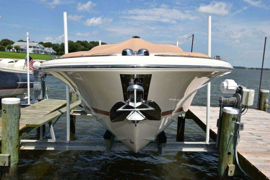 2014 Chris-Craft 25 Launch