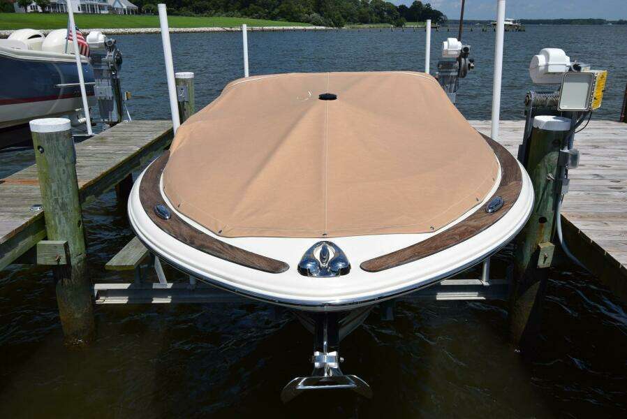 2014 Chris-Craft 25 Launch