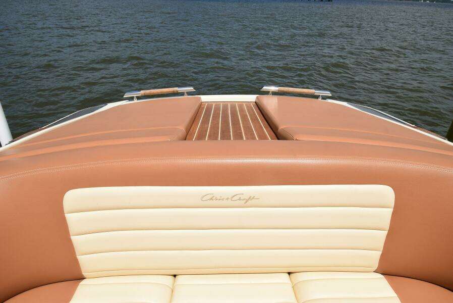 2014 Chris-Craft 25 Launch