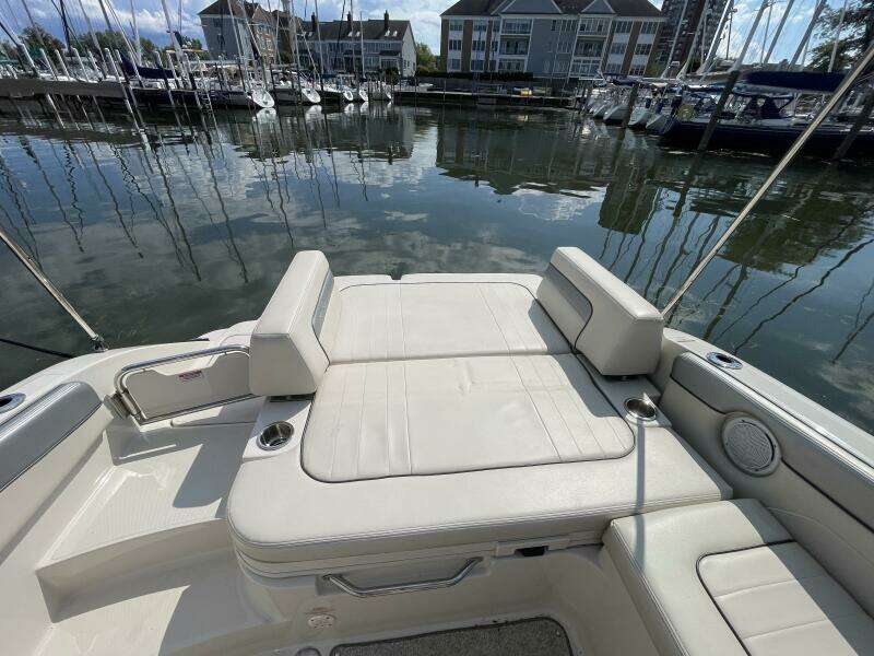 2010 Sea Ray 280 Sun Deck