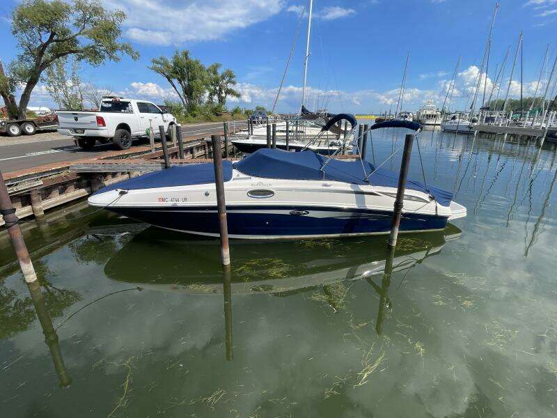 2010 Sea Ray 280 Sun Deck
