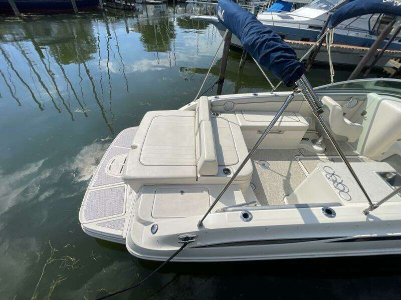 2010 Sea Ray 280 Sun Deck