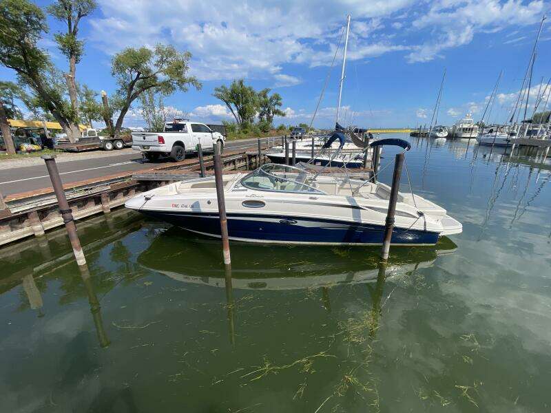 2010 Sea Ray 280 Sun Deck