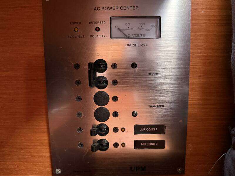 2010 Beneteau Oceanis 43