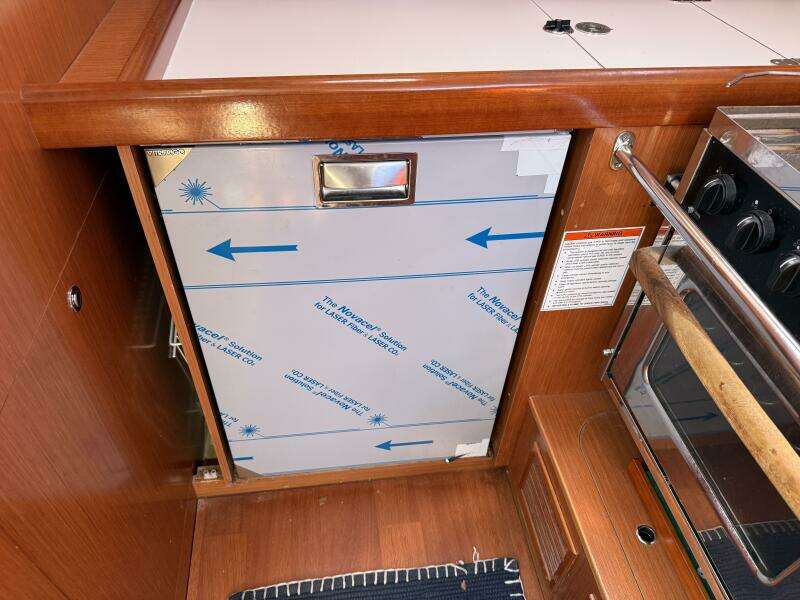 2010 Beneteau Oceanis 43