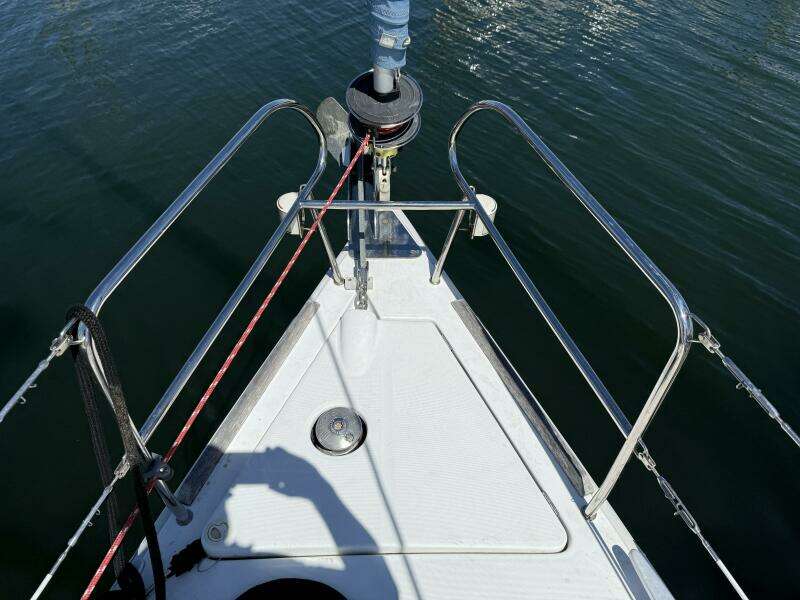 2010 Beneteau Oceanis 43