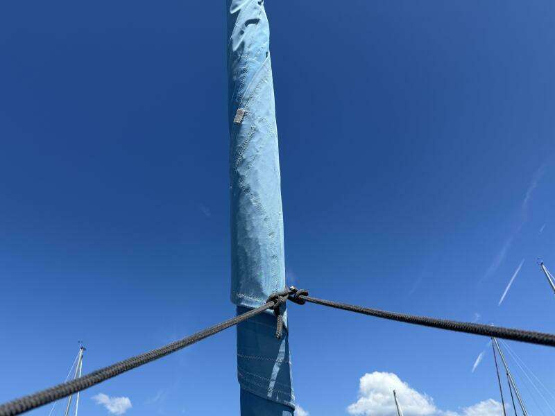 2010 Beneteau Oceanis 43