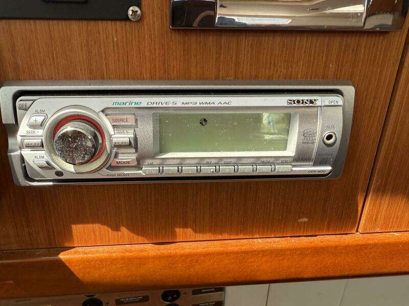 2010 Beneteau Oceanis 43